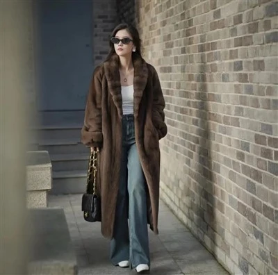 Care and maintenance of your fur coat Care and maintenance of your fur coat
